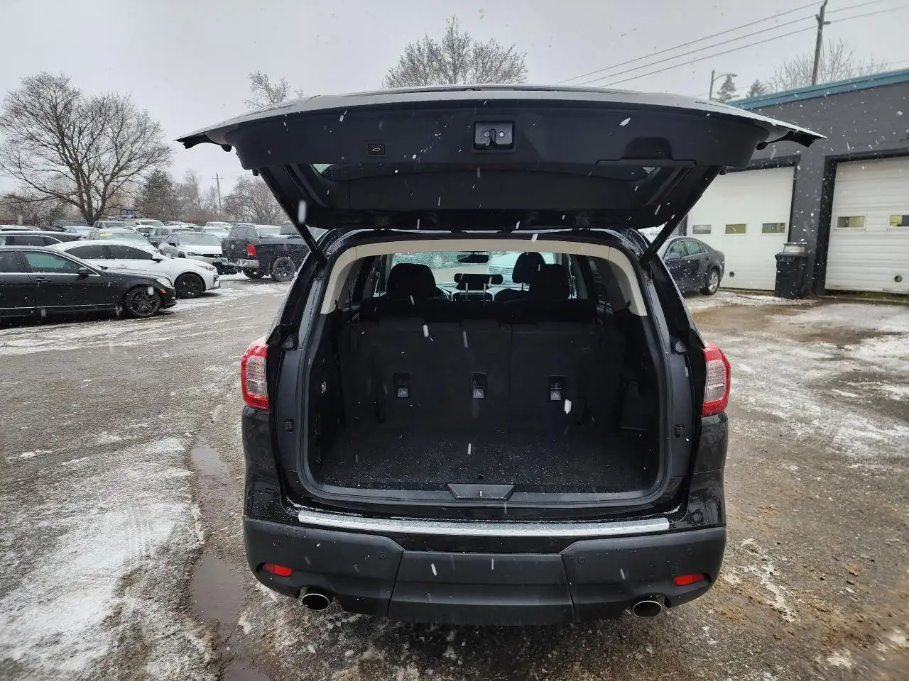 Subaru Ascent снимка Subaru Ascent