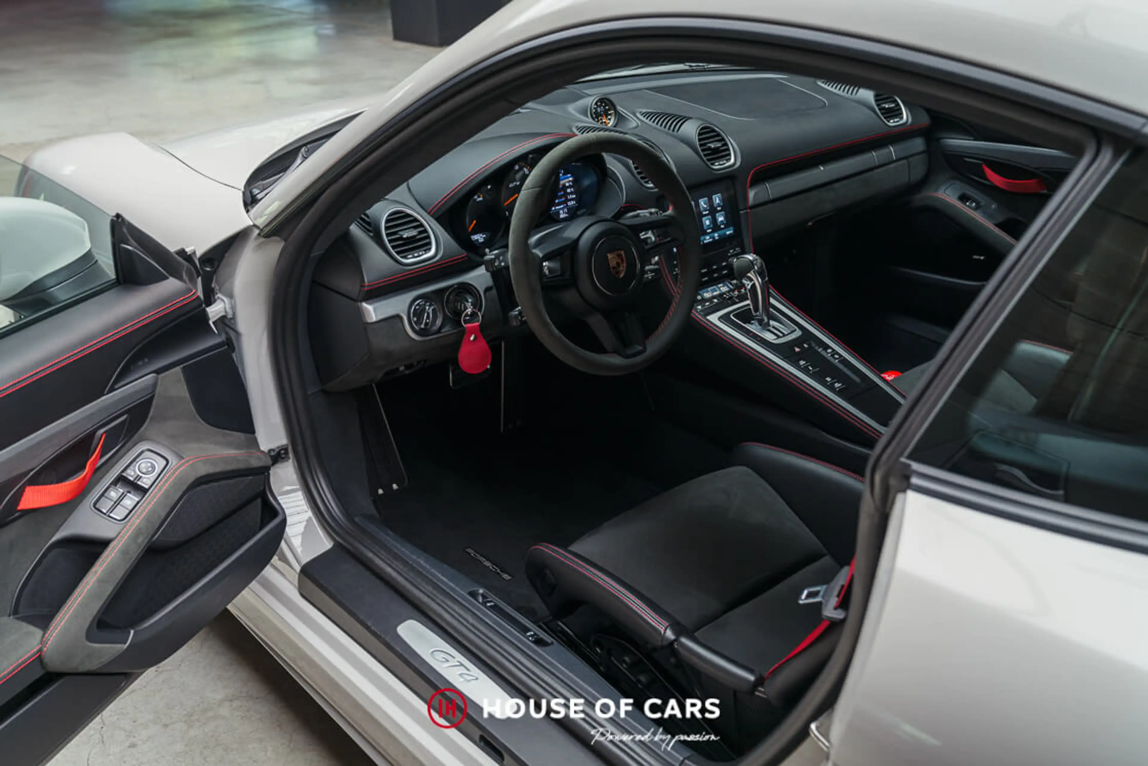 Porsche Cayman 718 GT4 CLUBSPORT PDK 1ST PAINT - FULL PPF — photo 15