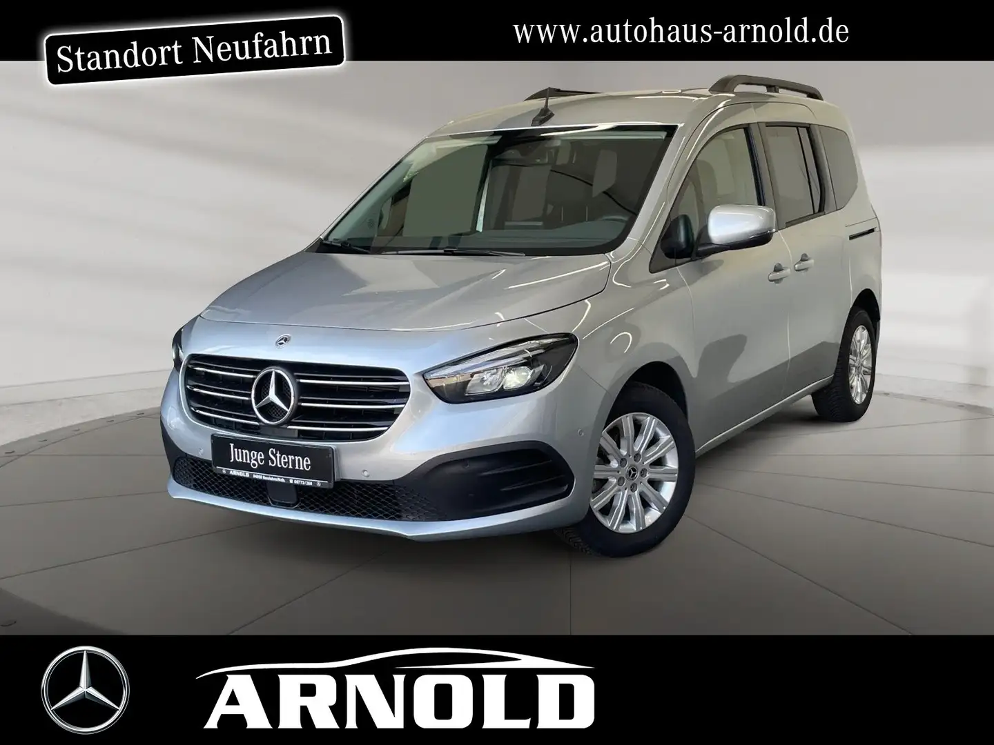 Mercedes-Benz T 180 Progressive LED KeylessGo Kamera Navi DAB BC Silber - 1