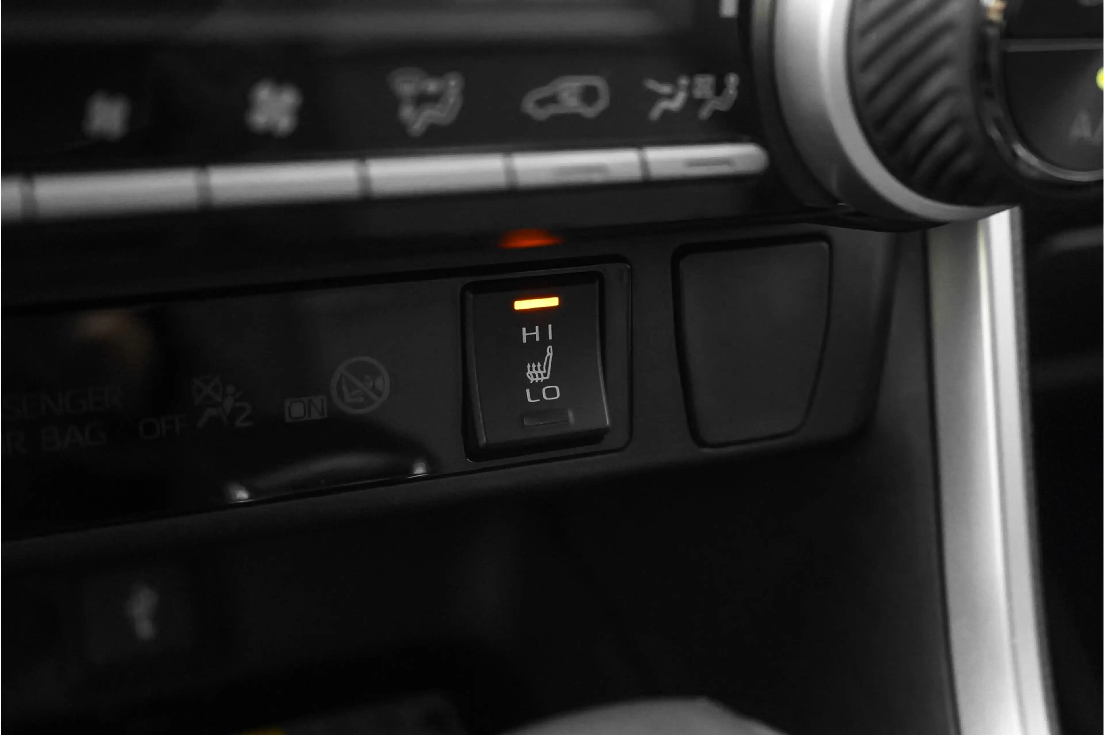 Toyota RAV 4 2.5 Hybrid AWD Bi-Tone Navi ACC Camera Trekhaak — photo 28