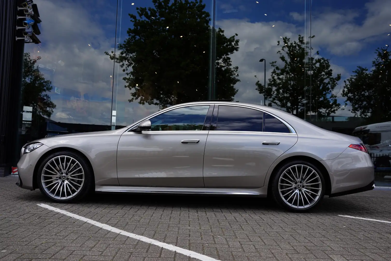 Mercedes-Benz S 450 S 4-Matic AMG Line 29 D.Km Panoramadak 21 Inch Zilver - 2