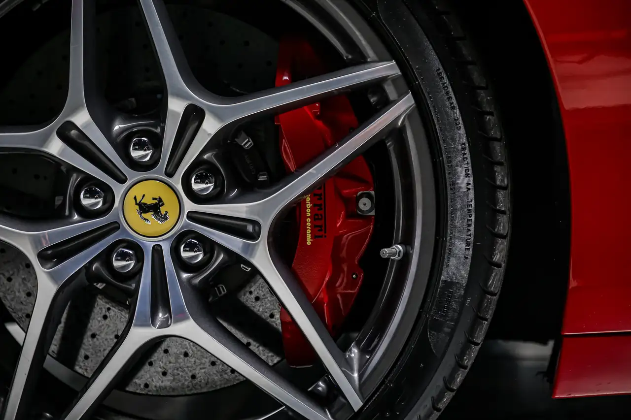 Ferrari California снимка Ferrari California