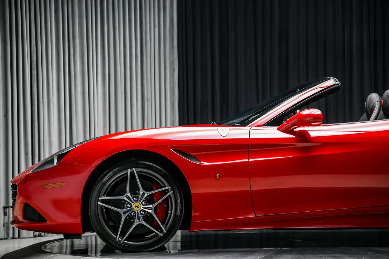 Ferrari California снимка Ferrari California