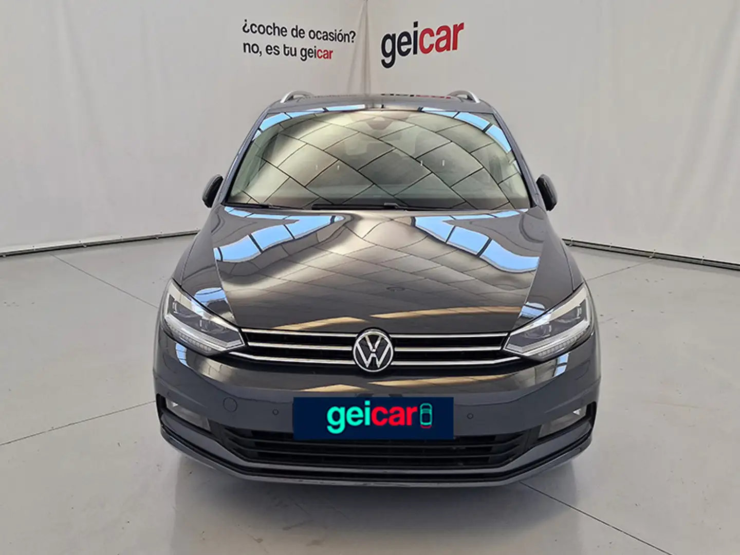 Volkswagen Touran 1.5 TSI Más DSG7 110kW Gris - 2