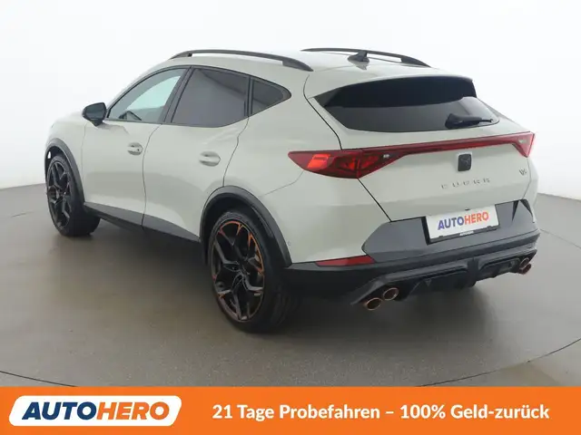 Cupra Formentor view 4