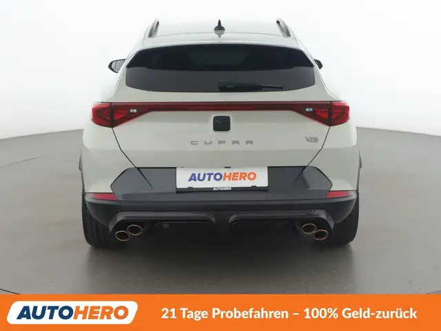 Cupra Formentor view 5