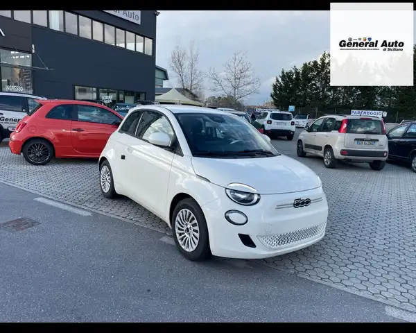 Fiat 500e Nuova 500 Hatchback My23 La Nuova 500 - 320 Berlina
