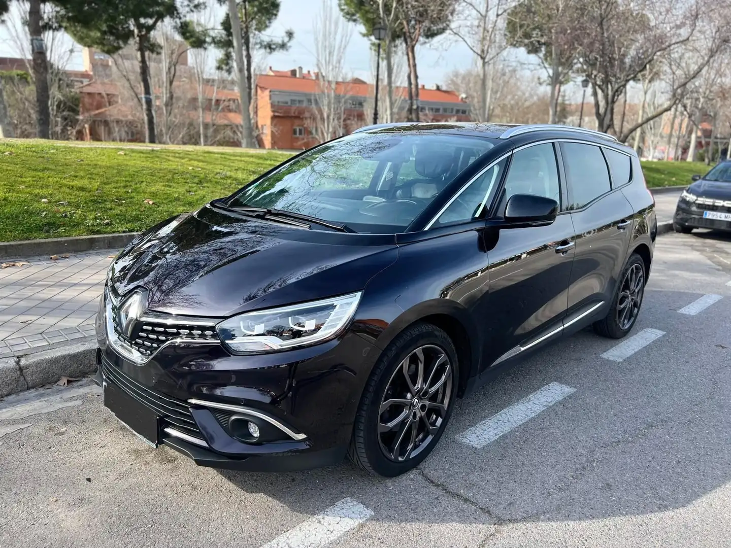 Renault Grand Scenic Initiale París Full-Equipado - 1