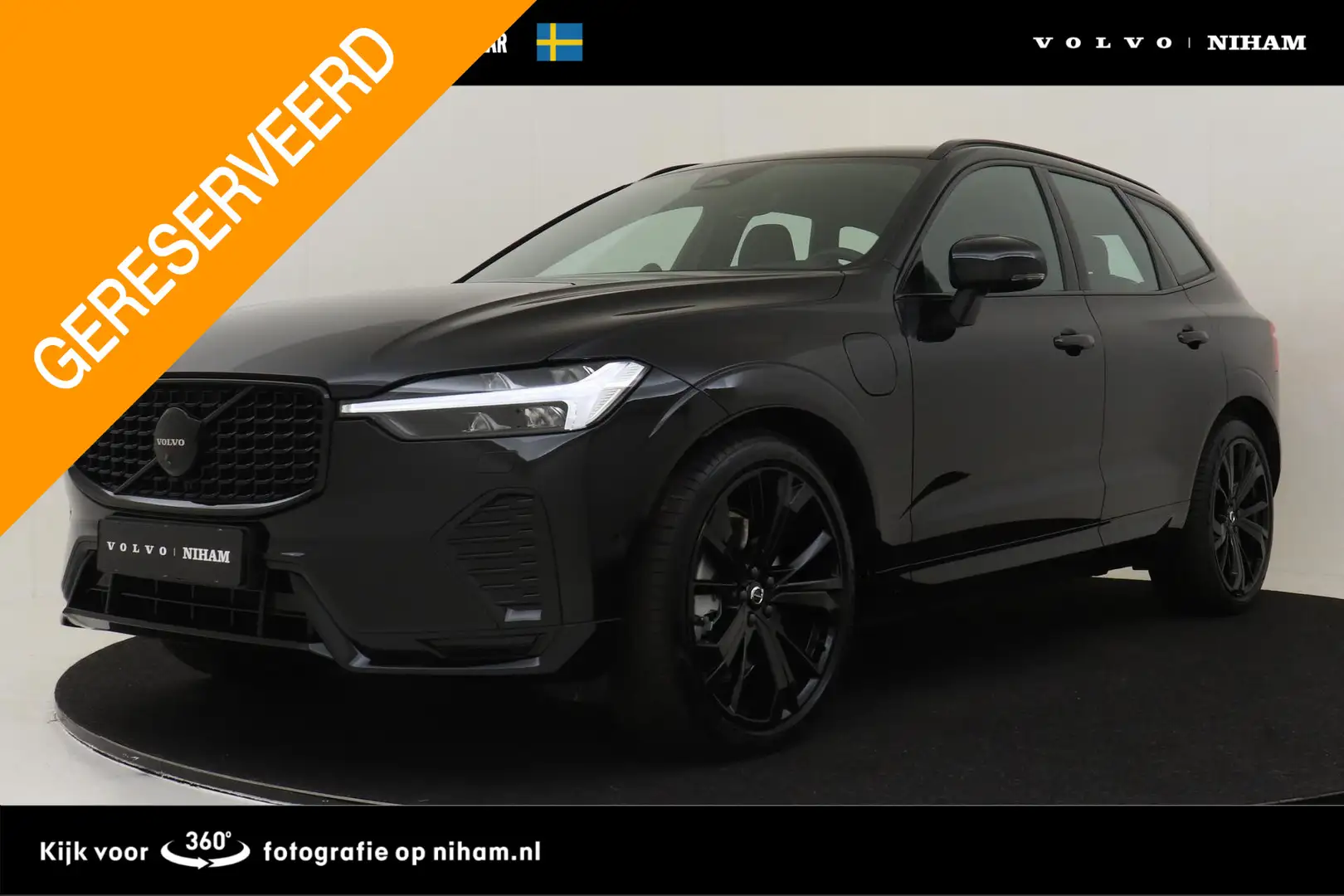 Volvo XC60 T8 PLUG-IN HYBRID AWD ULTRA BLACK EDITION *FULL OP Zwart - 1