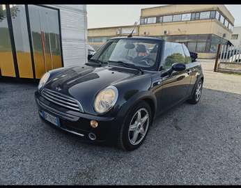 Mini Cabrio 1.6 Cooper