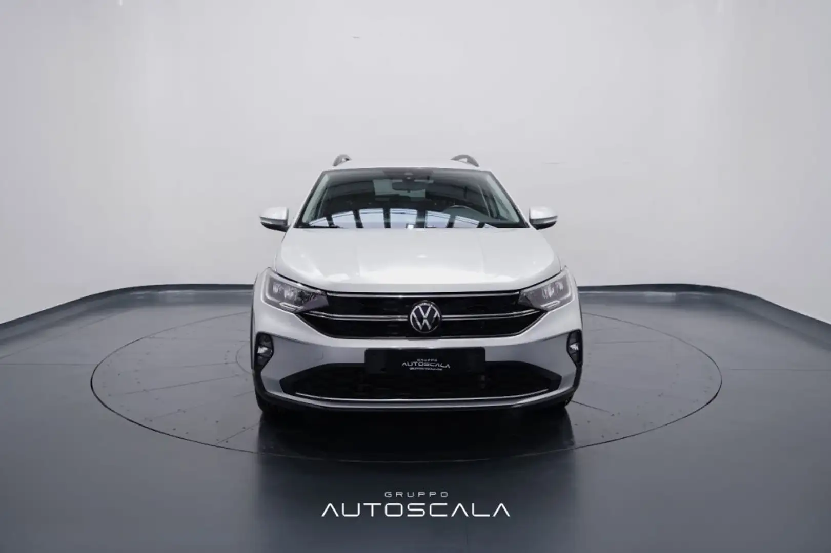 Volkswagen Taigo 1.0 TSI 110cv Life Argento - 2