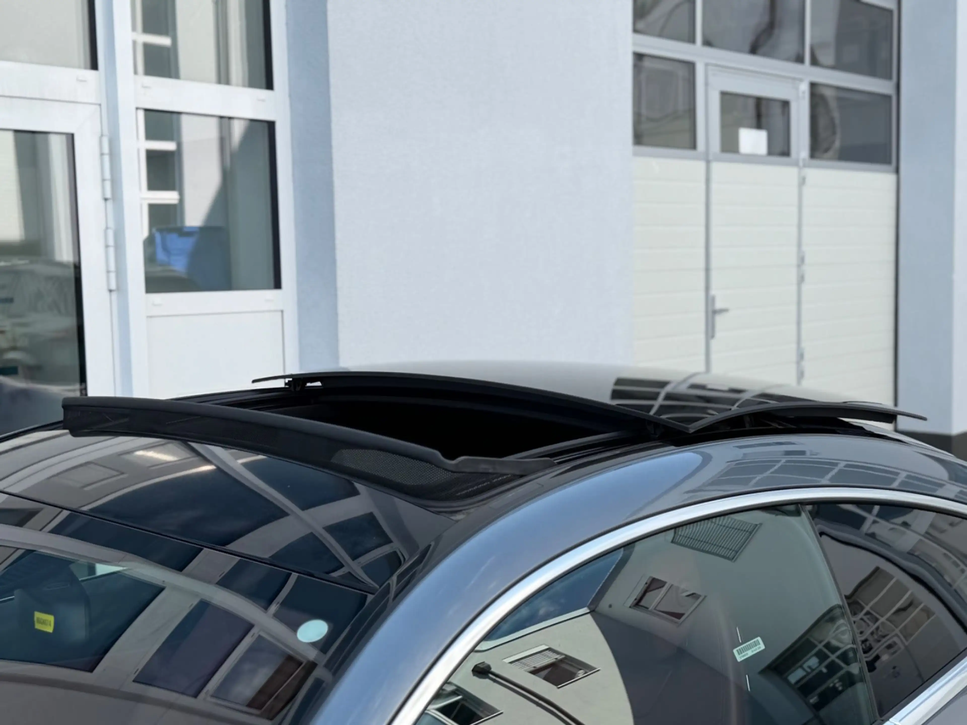 Mercedes-Benz C 200 Coupe AMG *PANO*SOUND*1HAND* — photo 5