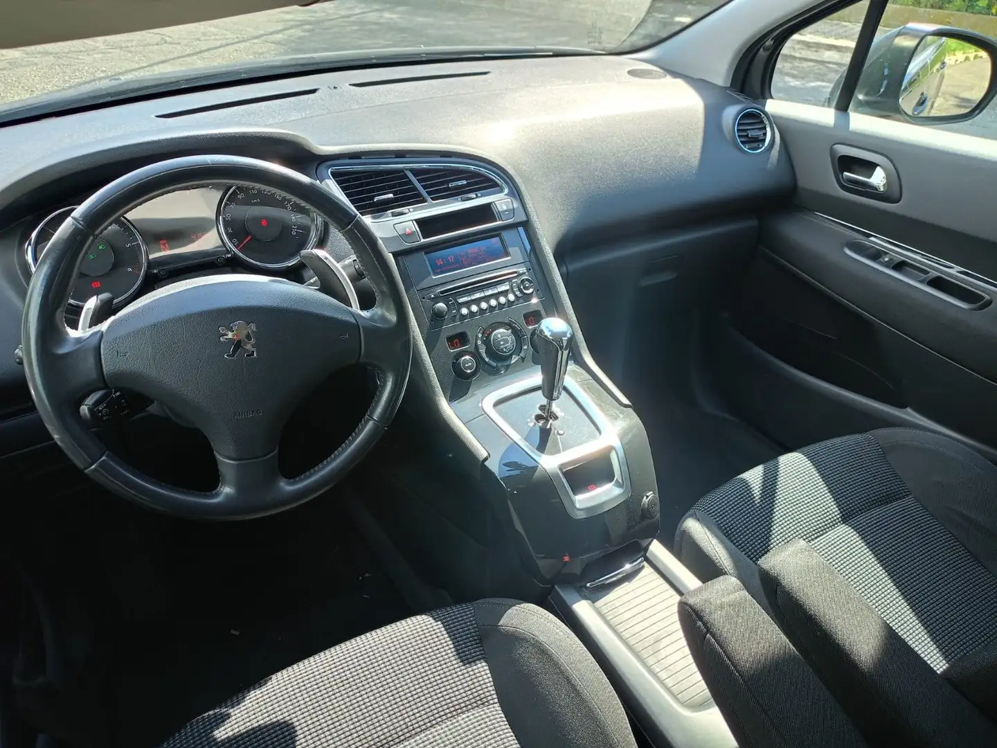 Peugeot 5008 5008 I 2009 1.6 hdi 8v Tecno 112cv Robotiz. Gris - 2