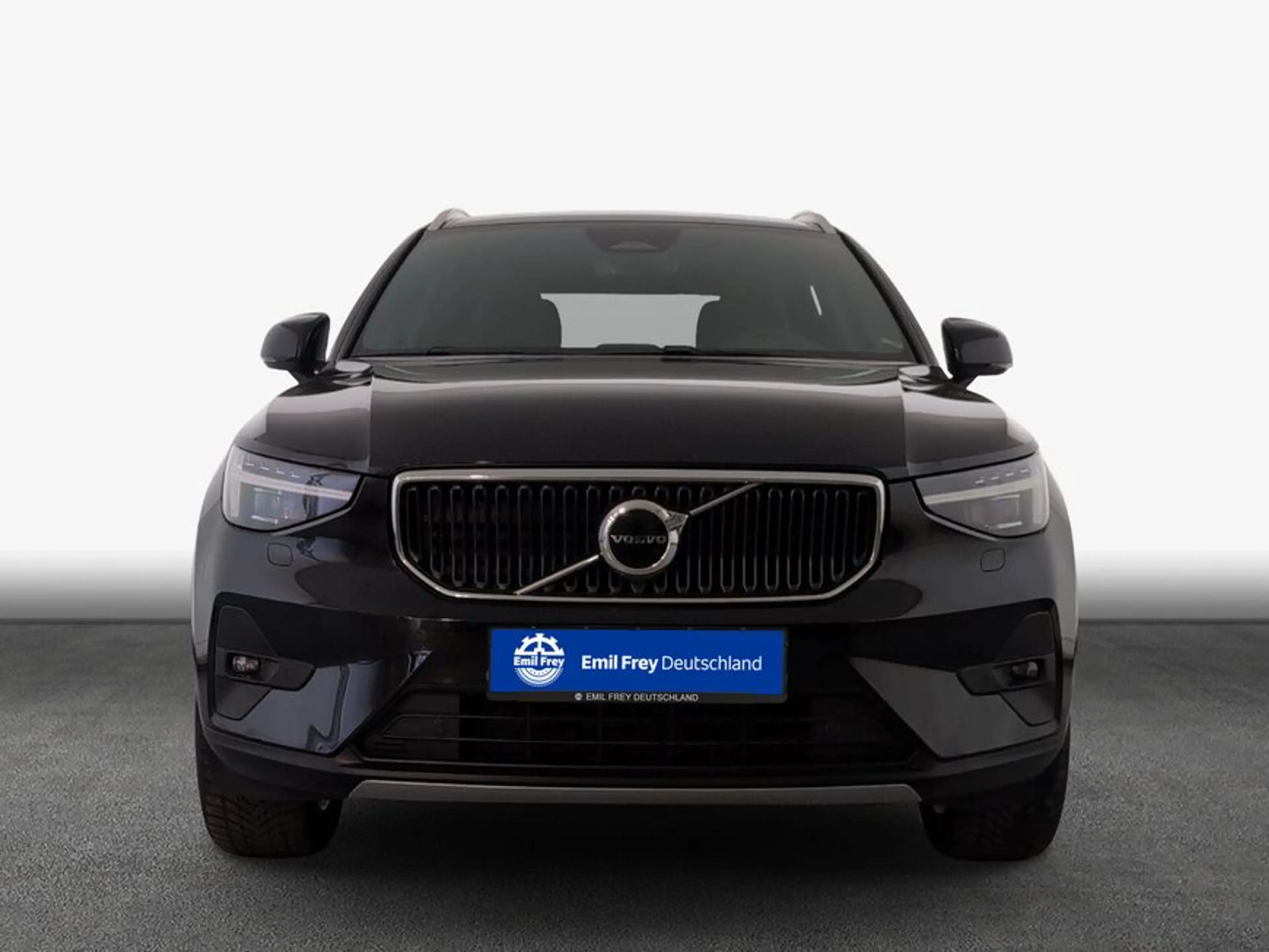 Volvo Others XC 40 B3 2WD Core +ANHÄNGERKUPPLUNG+LED+SHZ+PDC — photo 3
