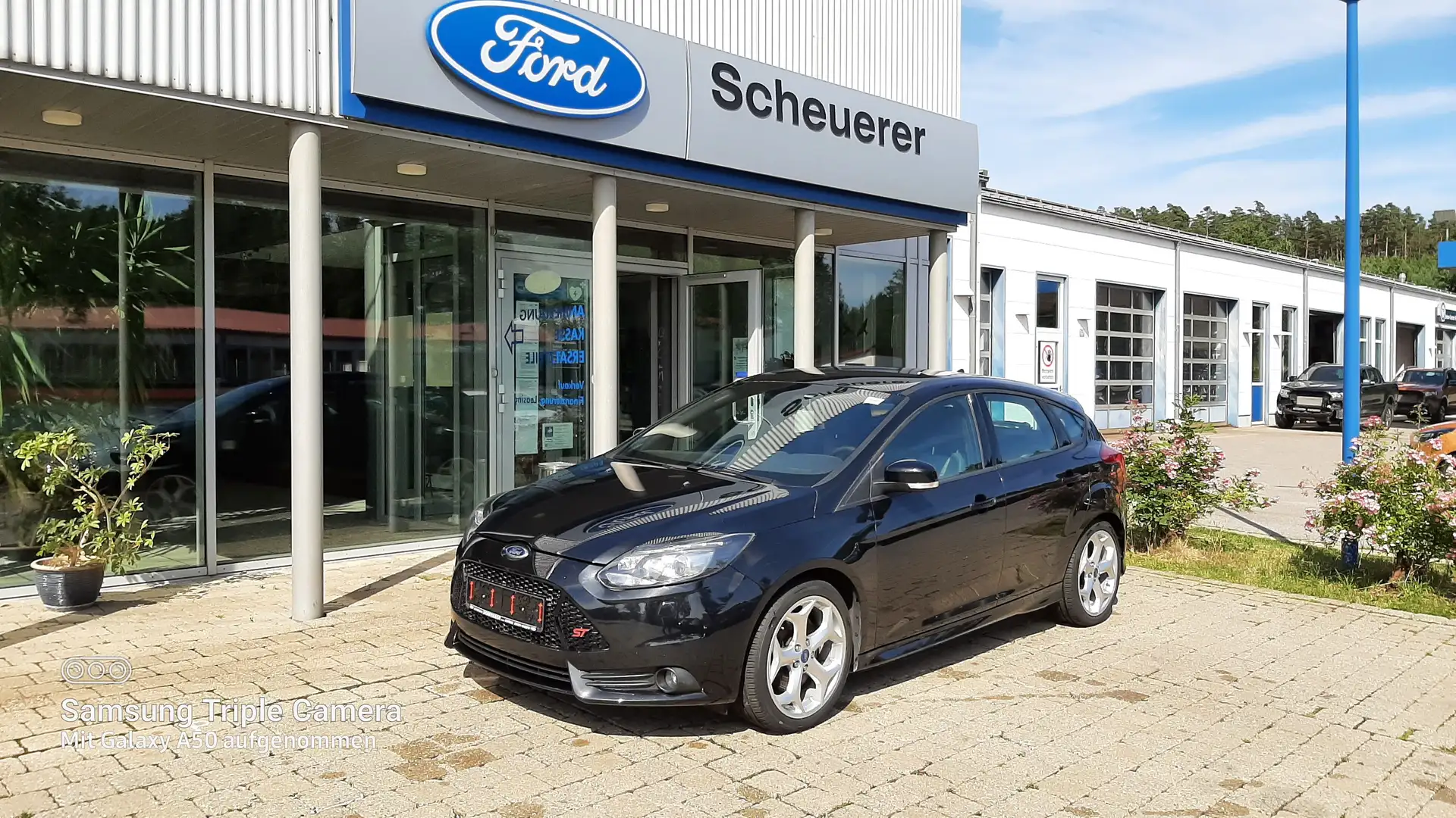 Ford Focus ST 2,0l EcoBoost 6-Gang-Schaltg. Schwarz - 1