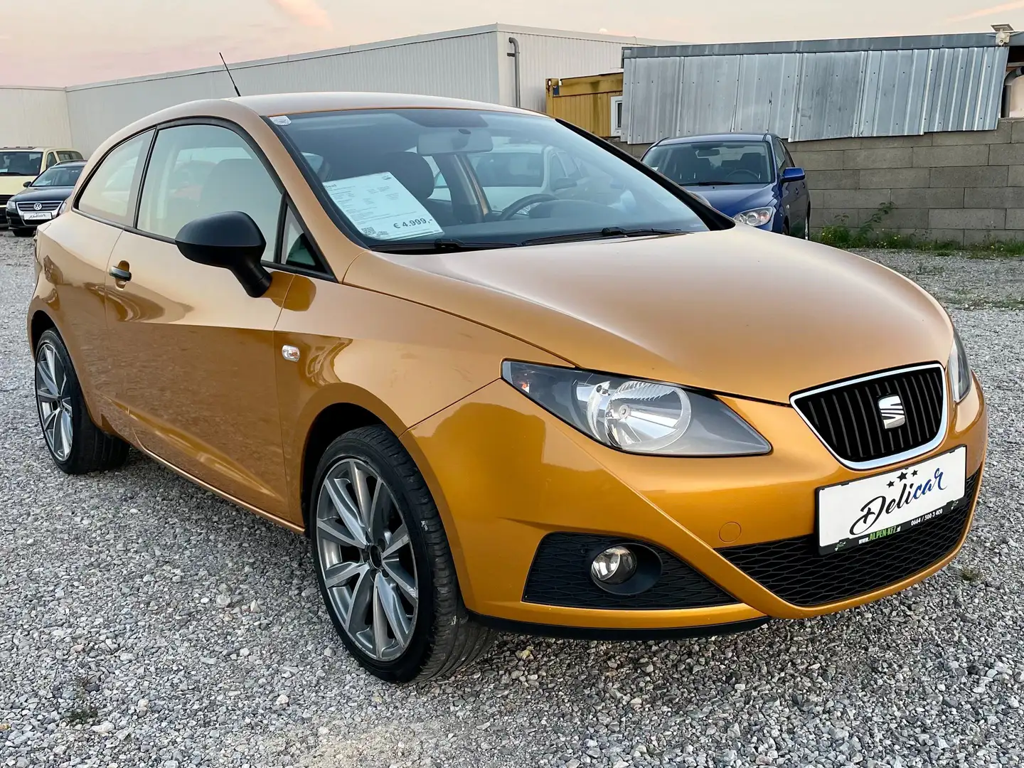 SEAT Ibiza Reference Beżowy - 2