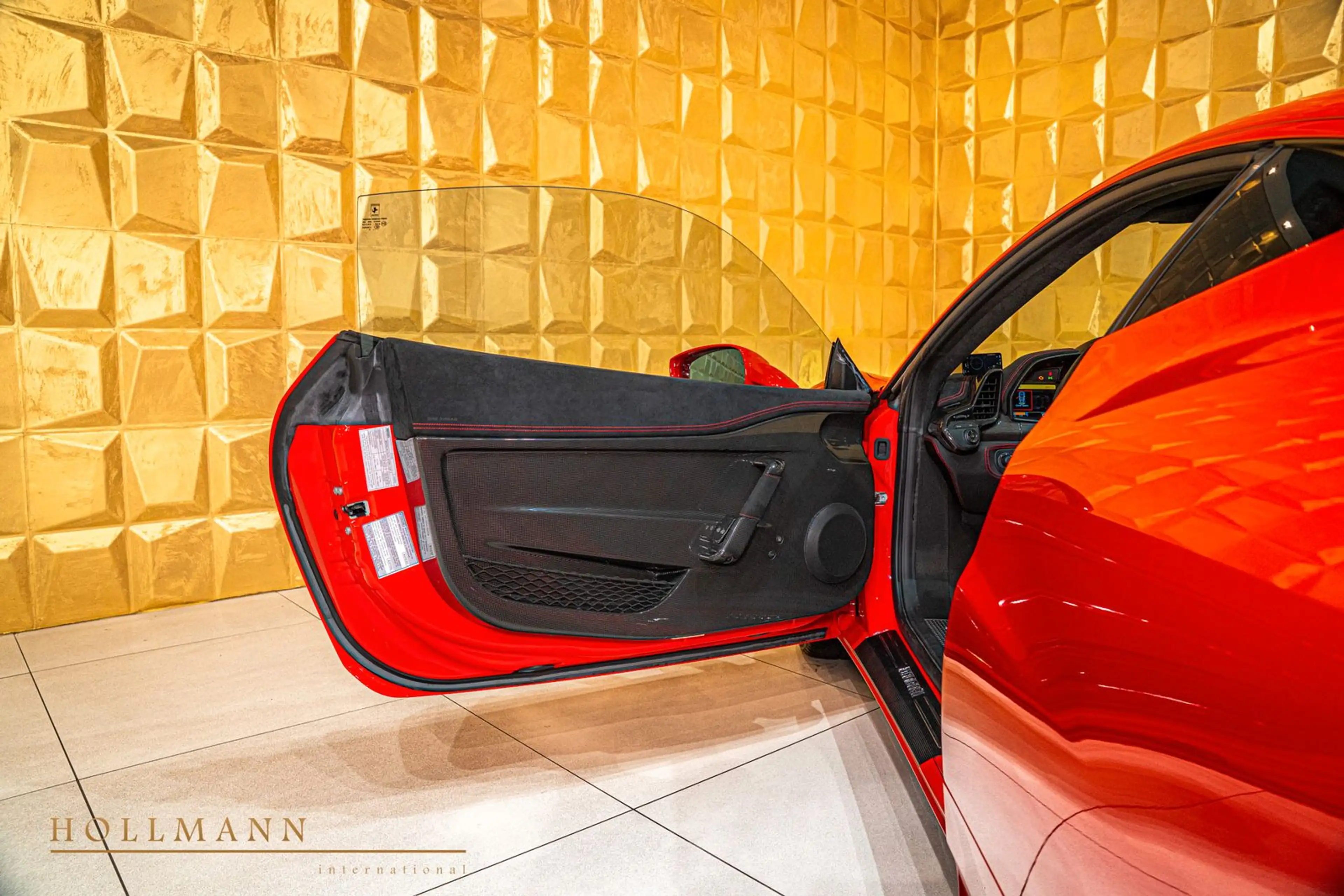 Ferrari 458 SPECIALE + ALCANTARA + STOCK — photo 14