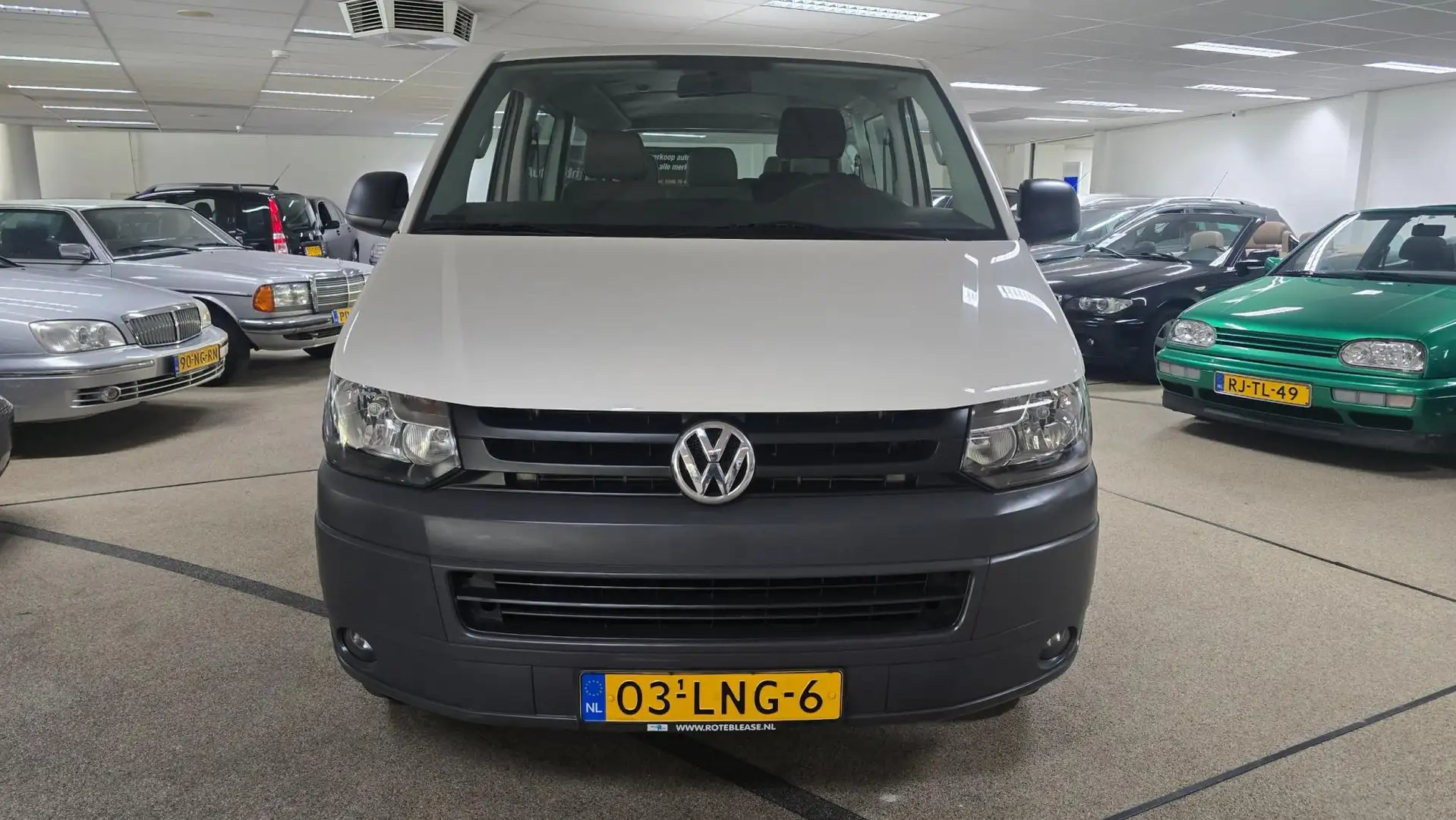 Volkswagen 2.0 TDI L2H3 Trendline 9 Persoons!! AUTOMAAT!! 114 Weiß - 2