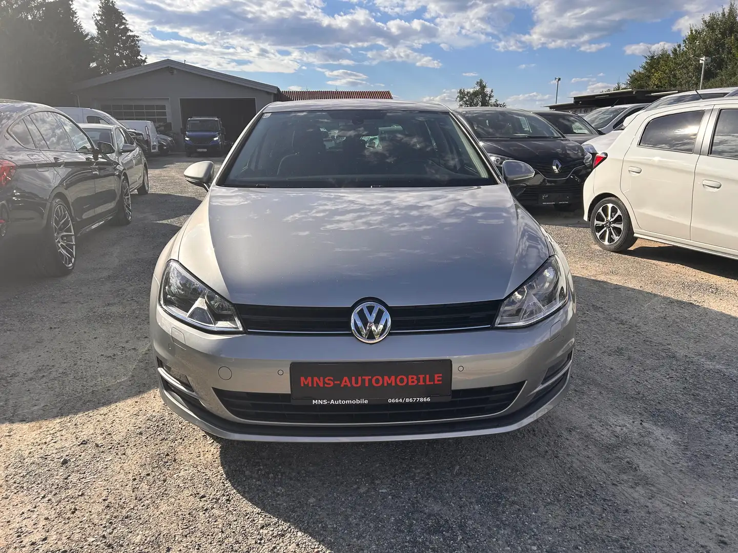 Volkswagen Golf Comfortline BMT 1.6 TDI DSG Pickerl 04 / 2027 Grau - 2