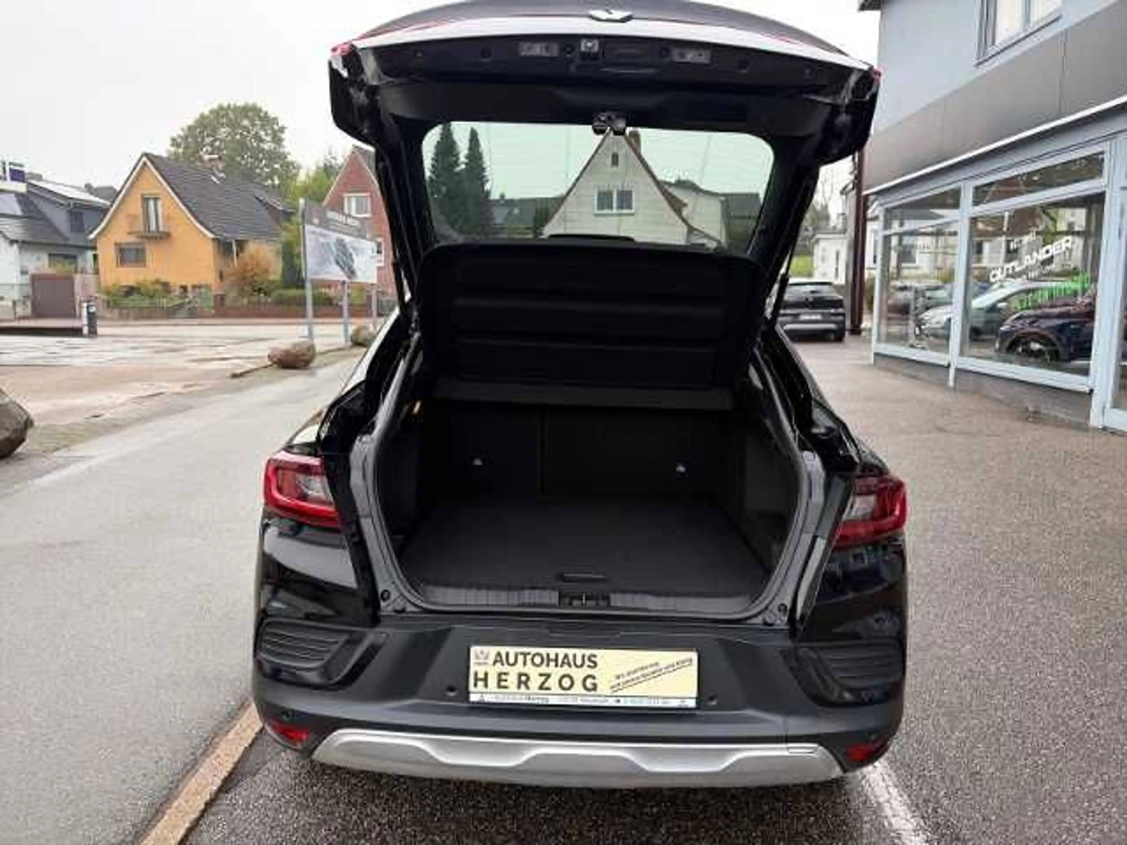 Renault Arkana ARKANA 1.3 TCe 140 Intens "WINTERÄDER" — photo 10