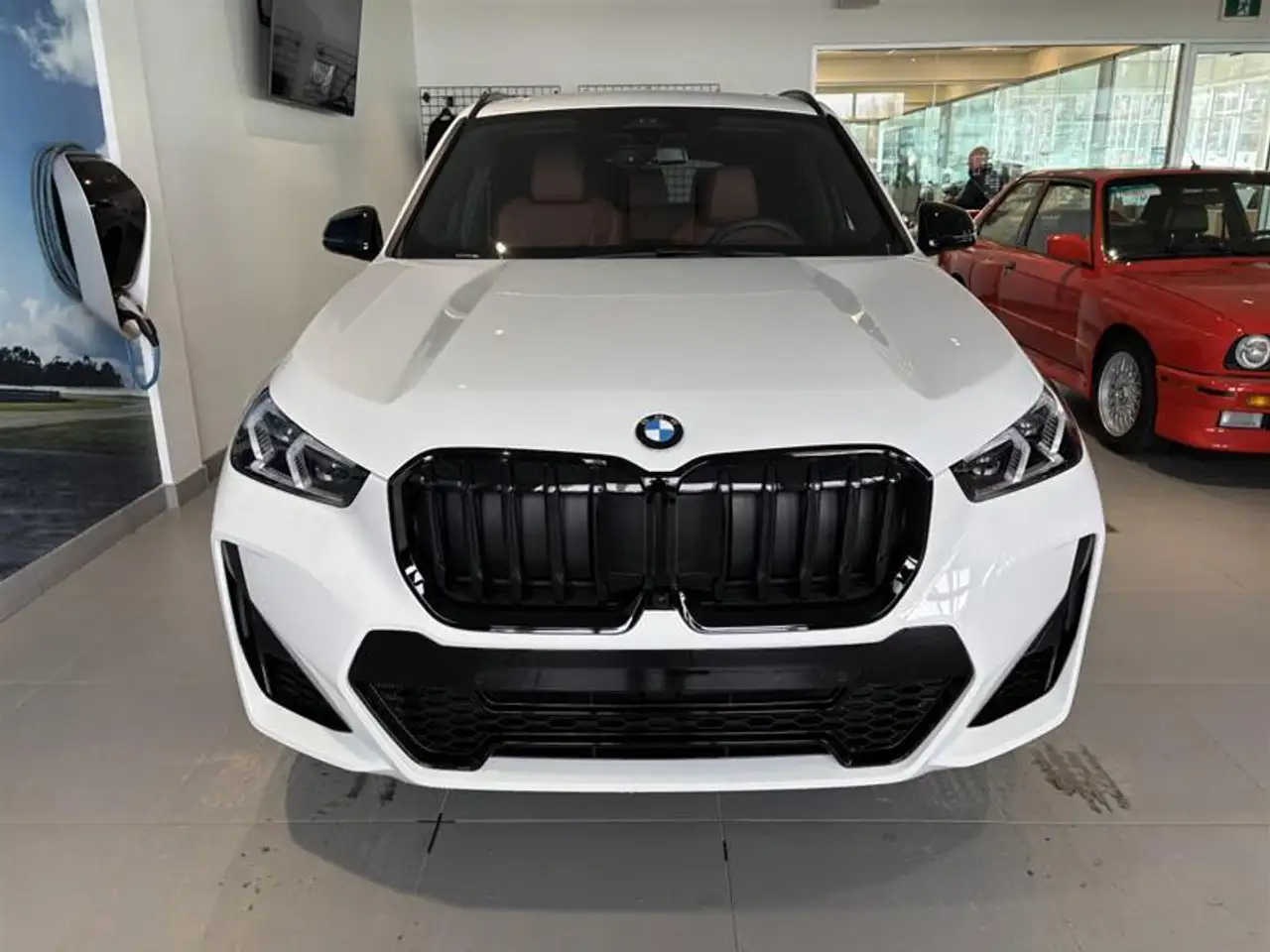 BMW X1 снимка BMW X1