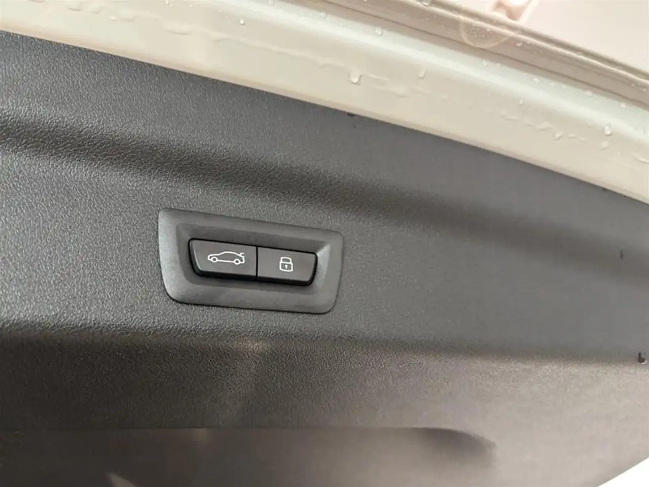 BMW X1 снимка BMW X1