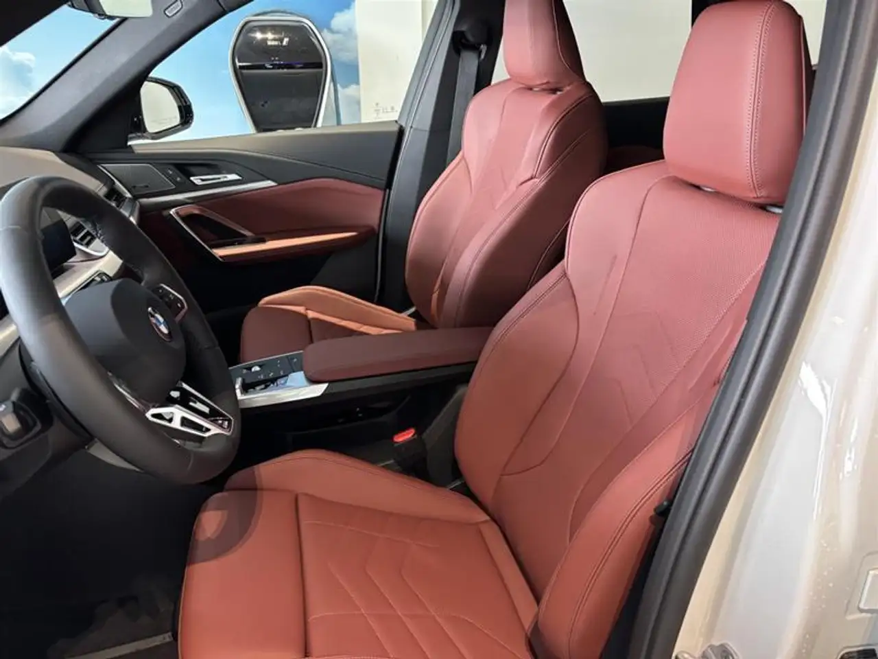 BMW X1 снимка BMW X1
