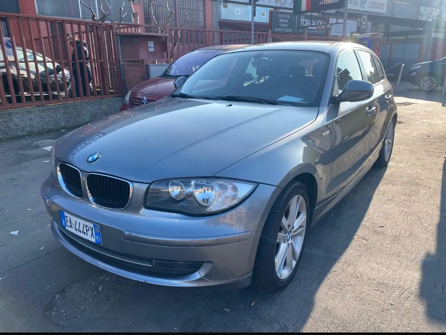 BMW 120 Serie 1 E/81-87 120d 5p Eletta dpf Grigio - 2