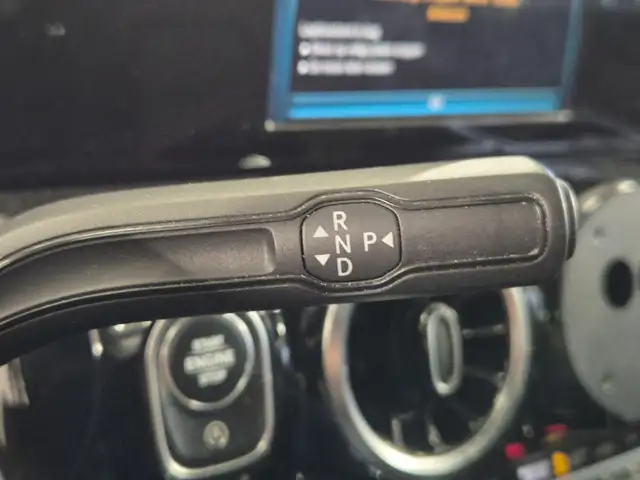 Mercedes-Benz B-Class view 14
