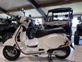 Vespa GTS Super Sport 310 Wit - thumbnail 4
