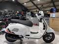 Vespa GTS Super Sport 310 Wit - thumbnail 1