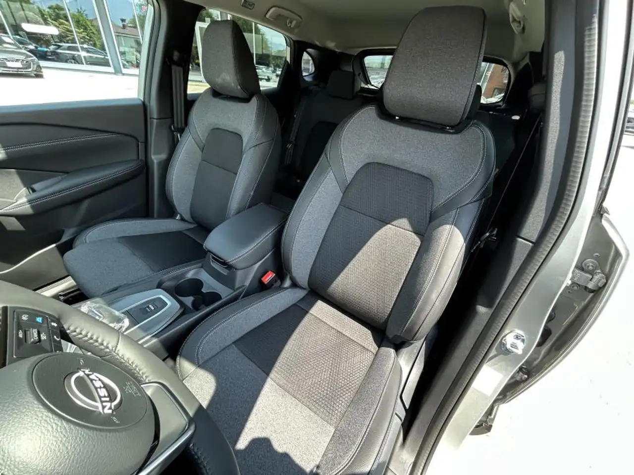 Nissan Qashqai MHEV 158 CV Xtronic N-Connecta KM0 2026, миниатюра 5