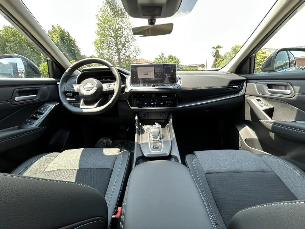 Nissan Qashqai MHEV 158 CV Xtronic N-Connecta KM0 2026, миниатюра 7