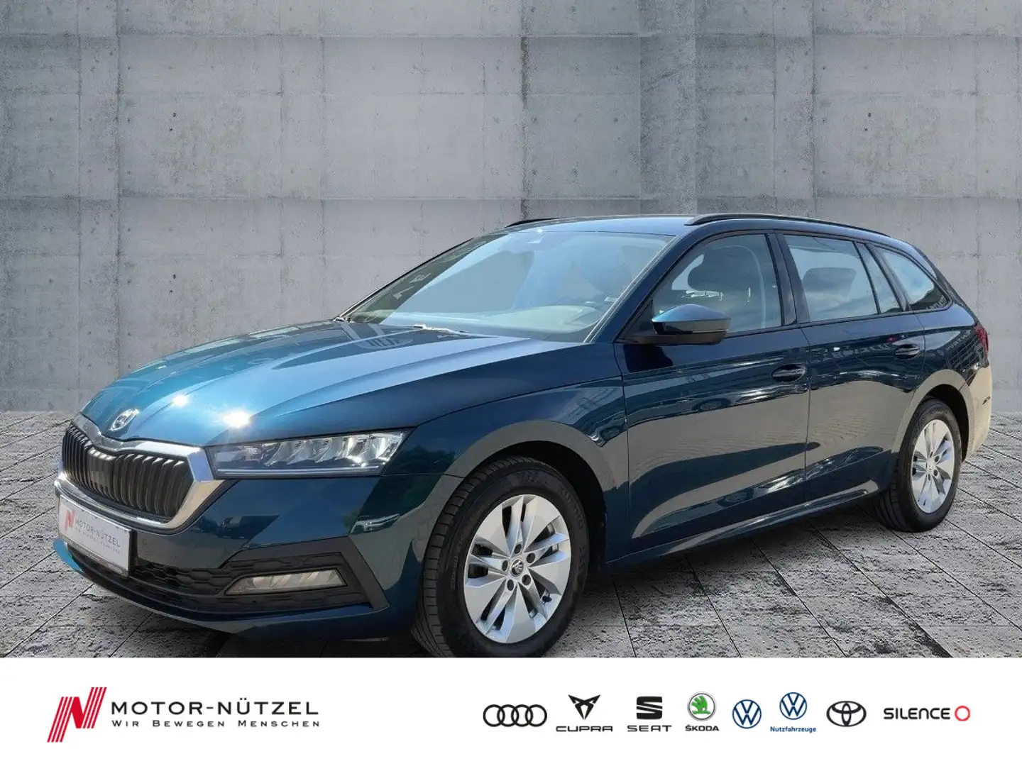 Skoda Octavia Combi 2.0 TDI DSG LED+NAV+PDC+GRA+AHK+VC Blauw - 1