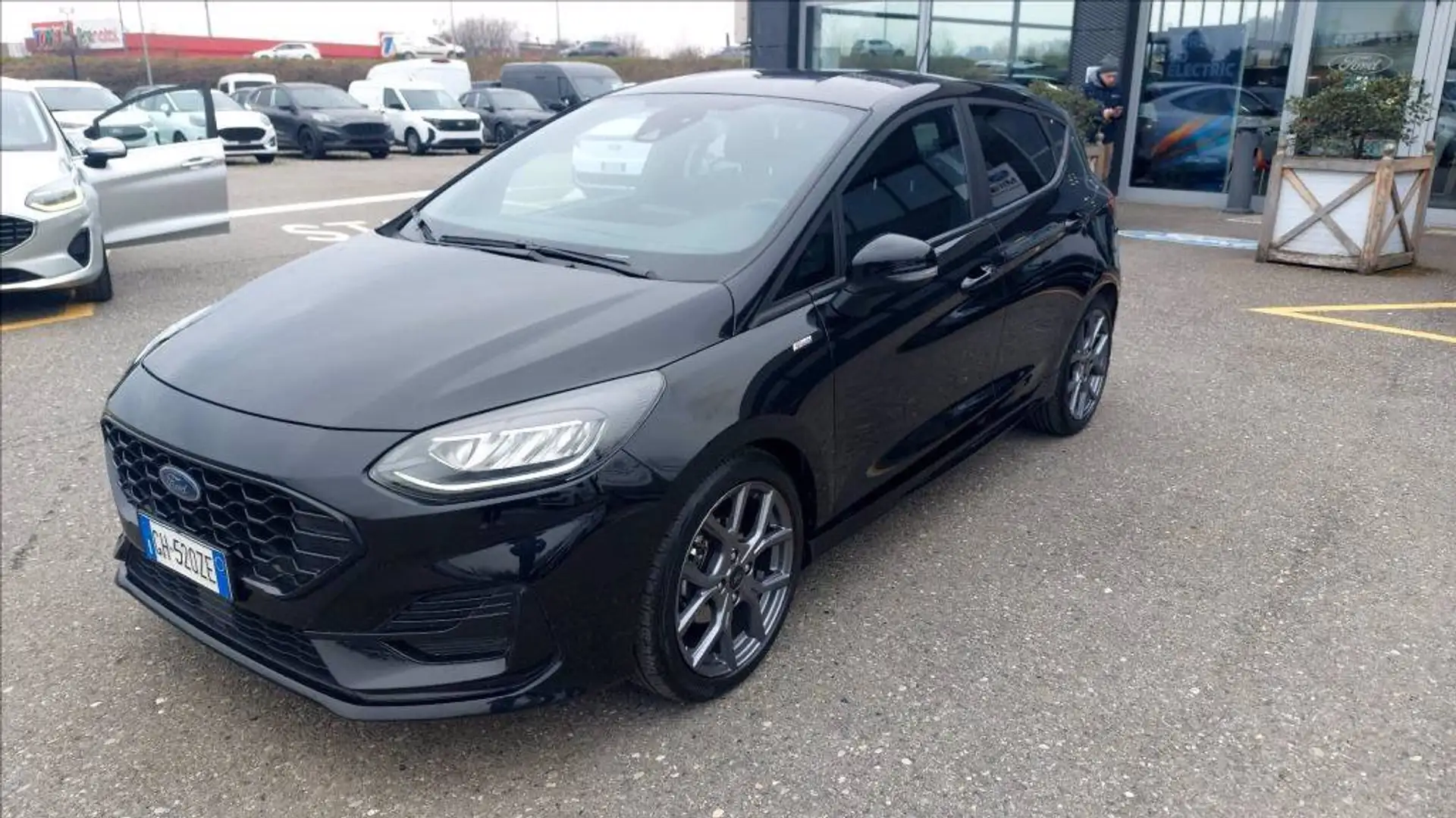 Ford Fiesta 5p 1.0 ecoboost h ST-Line 125cv Nero - 1