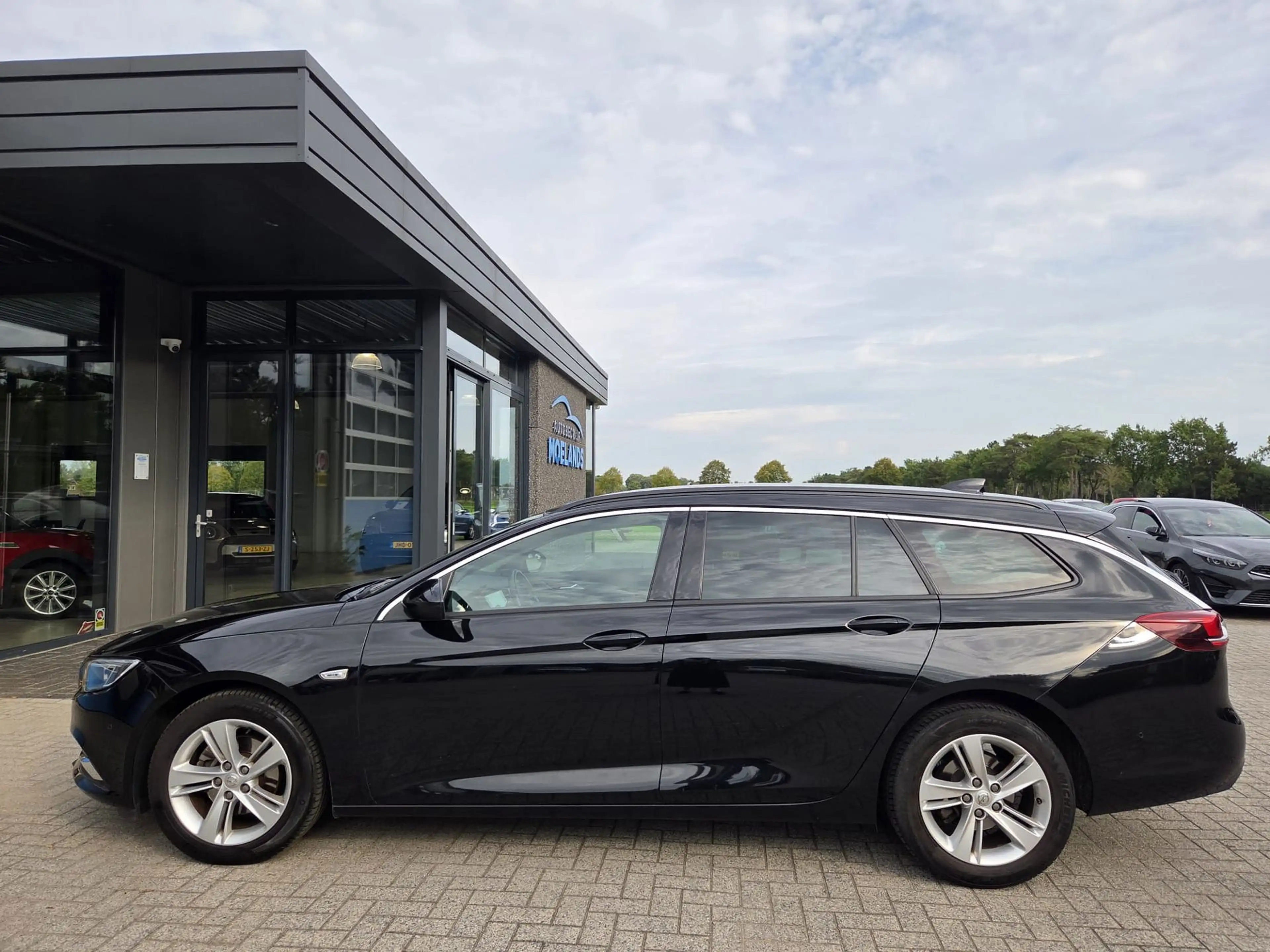 Opel Insignia Sports Tourer 1.5 Turbo EcoTec Online Edition * ca — photo 9