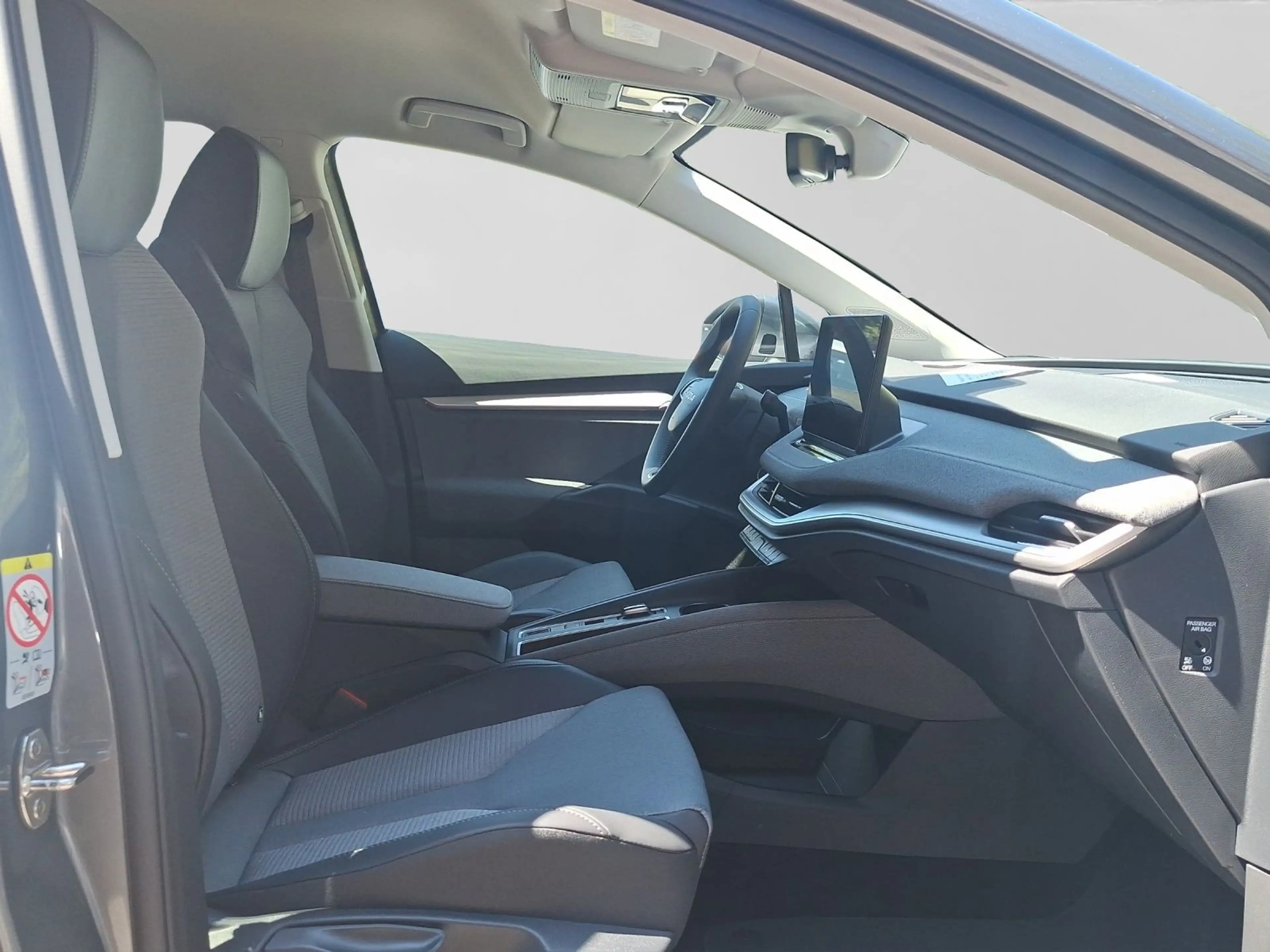 Skoda Enyaq 60 Selection MATRIX KAMERA PDC+ LM19 — photo 4