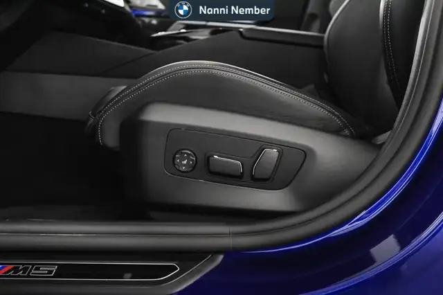 BMW M5 view 15