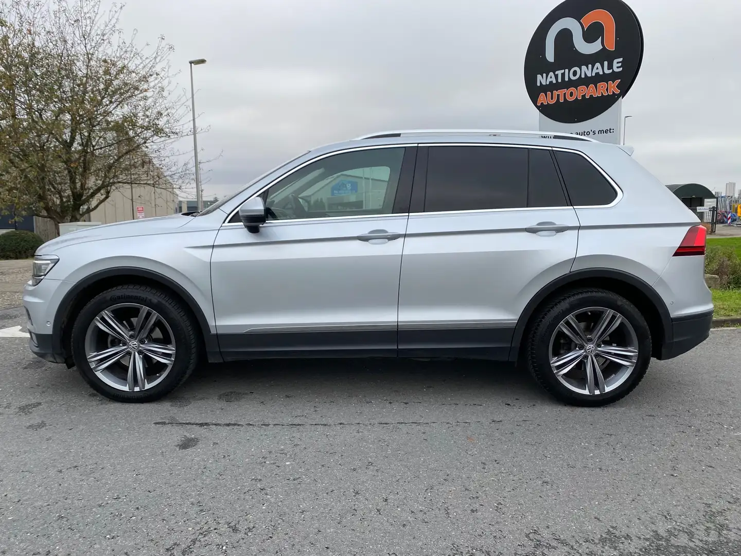 Volkswagen Tiguan 2.0 TDI * 2018 * AUTOMAAT * GRIJS KENTEKEN *BESTEL - 2