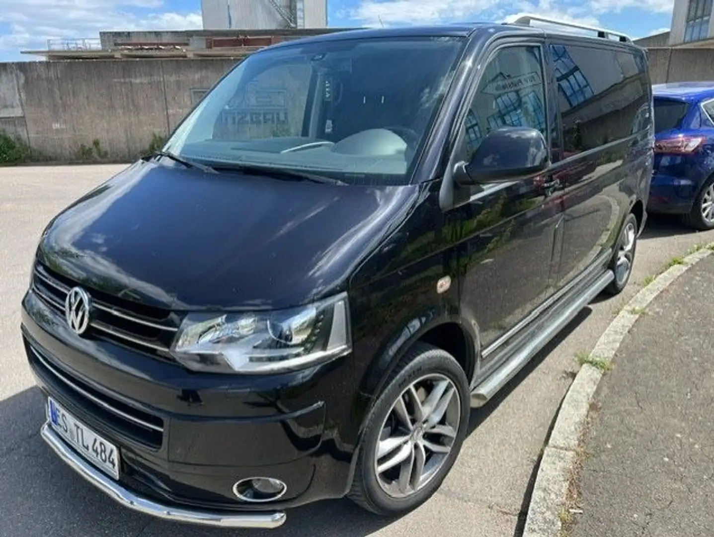 Volkswagen T5 Transporter Bus Multivan Startline - 1