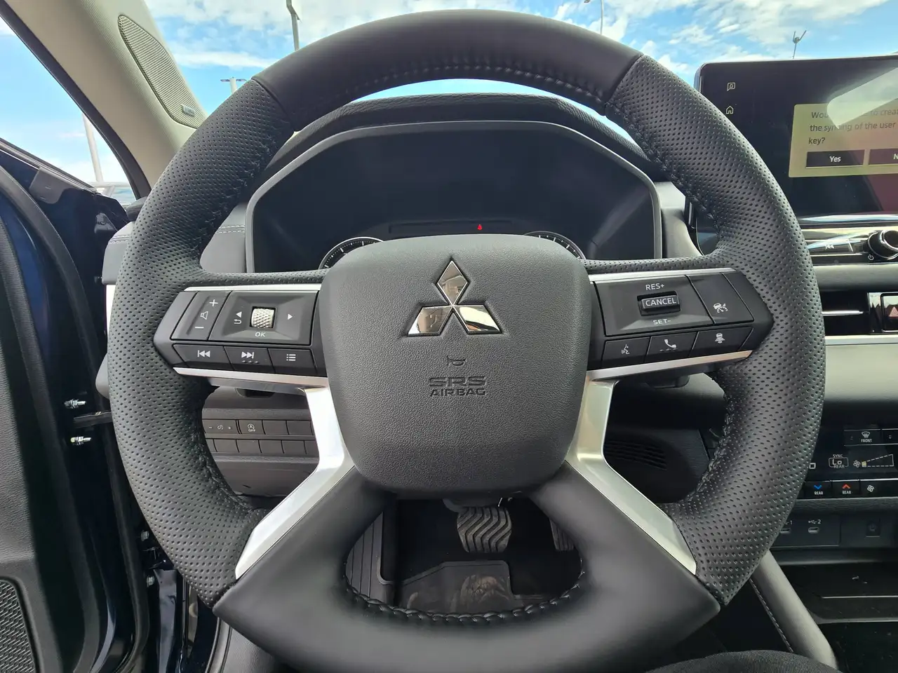 Mitsubishi Outlander снимка Mitsubishi Outlander
