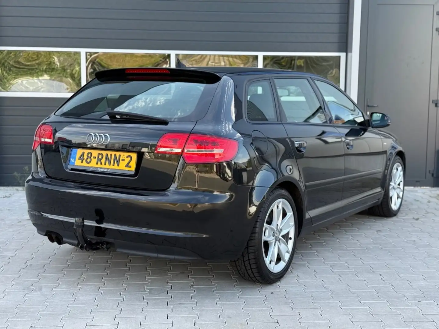 Audi A3 1.4 TFSI AMBITION PRO LINE S / AIRCO NAVI LEER BT Noir - 2