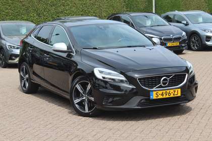 Volvo V40 1.5 T2 Inscription R-Design / Trekhaak / Panoramad