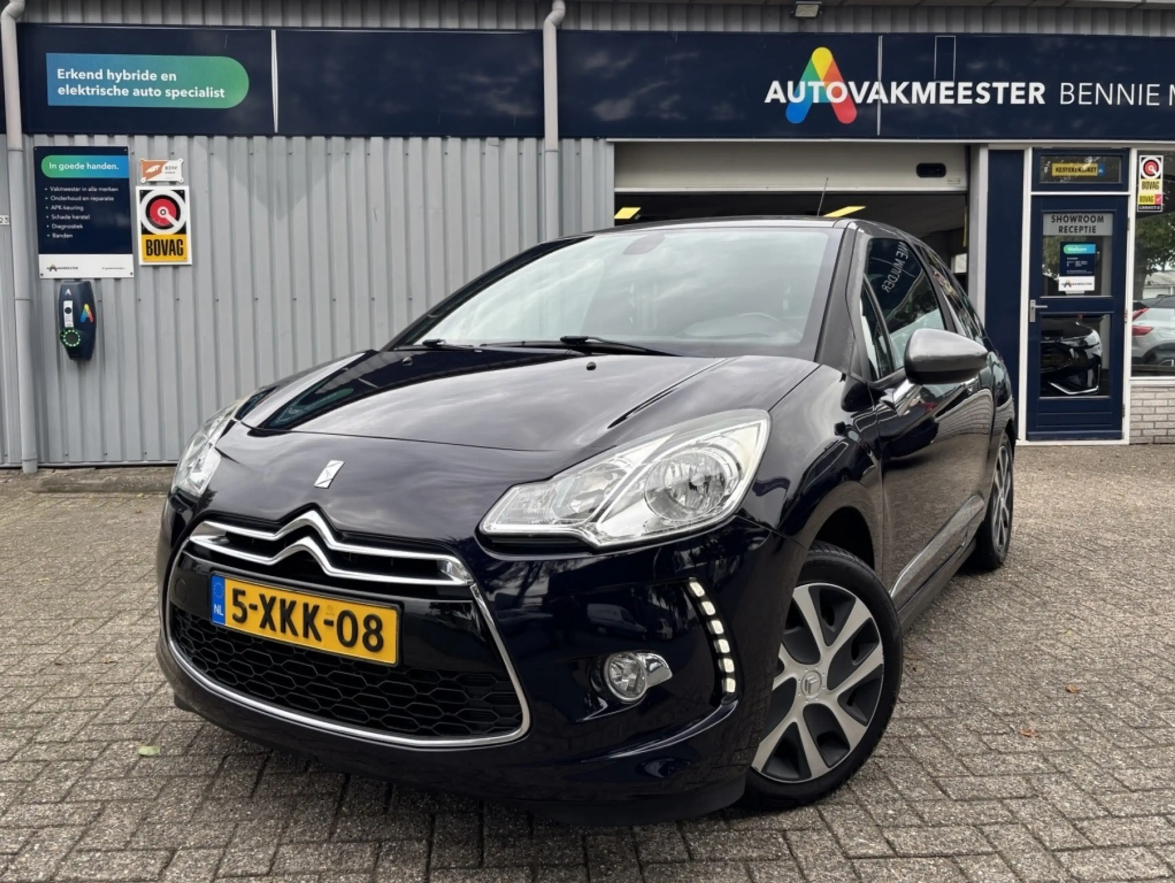 Citroen DS3 1.2 VTi So Chic AIRCO/ECC / NAVI / CRUISE CONTR.