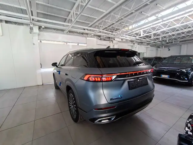 Jaecoo J8 view 2