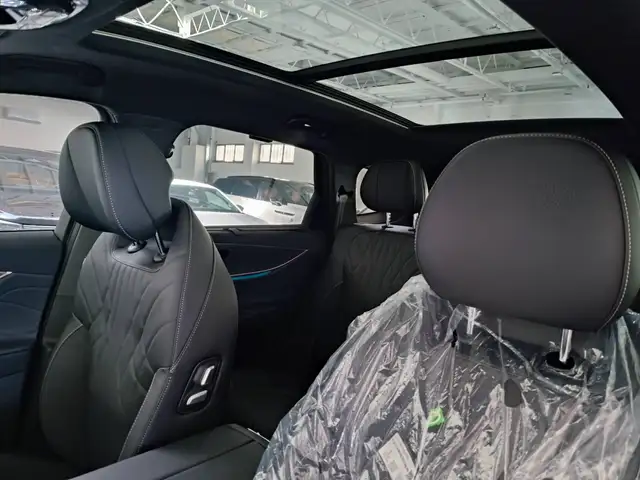 Jaecoo J8 view 10