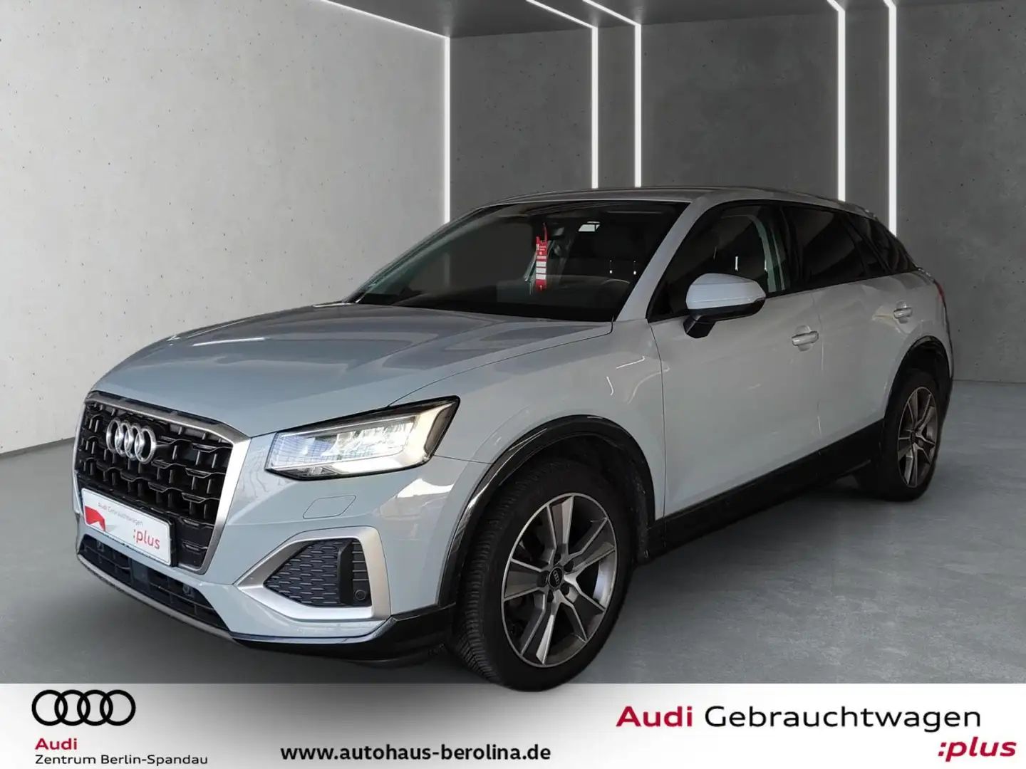 Audi Q2 35 TFSI Adv. S tronic *AHK*GRA*R-CAM*SHZ* Grau - 2