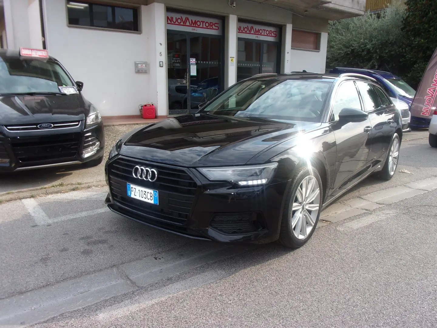 Audi A6 2018 Avant 40 2.0 tdi mhev Busins Design s-tronic Negro - 1