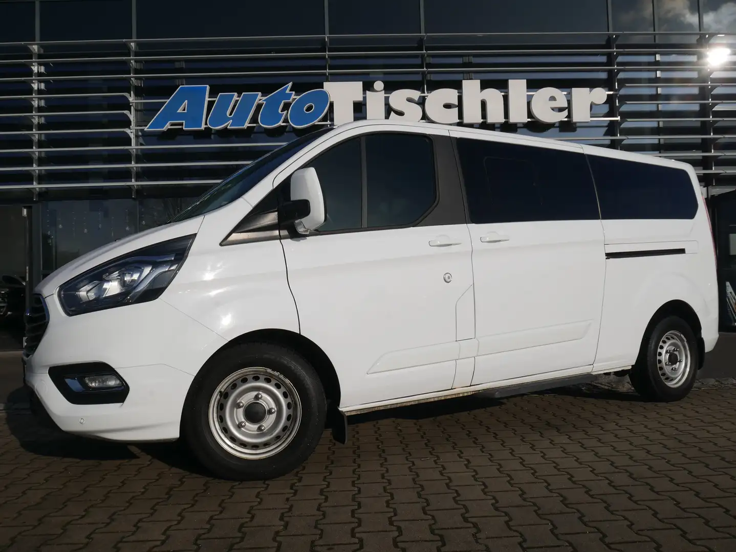 Ford Tourneo Custom L2 Tourneo Trend 2.0 TDCi Navi. Rückfahrkamera Blanc - 1
