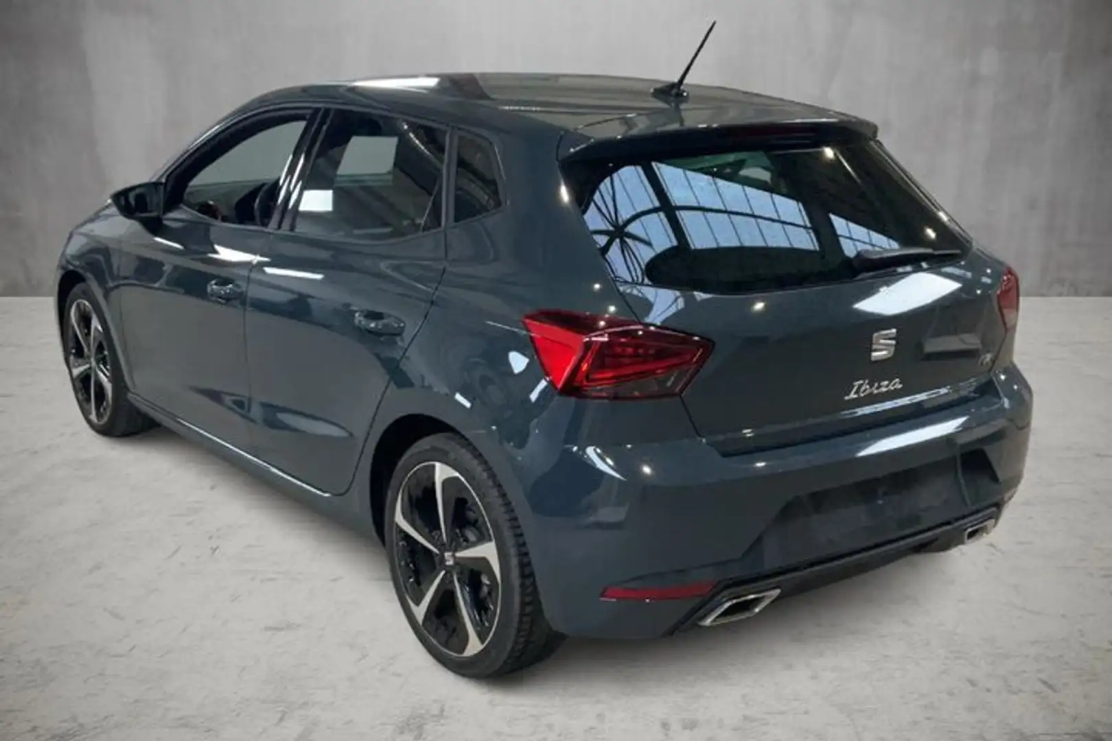 SEAT Ibiza 1.0 TSI DSG FR PDC KAMERA SITZHZG LED Blau - 2